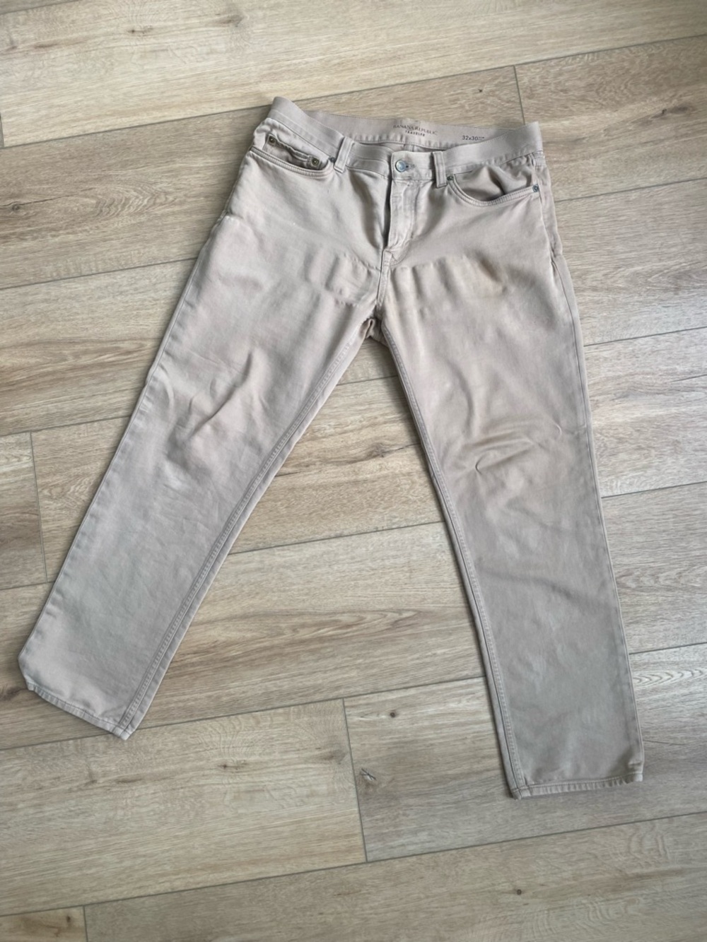 Banana Republic Men’s Traveler Chino Pants in Tan 32x30 Slim
